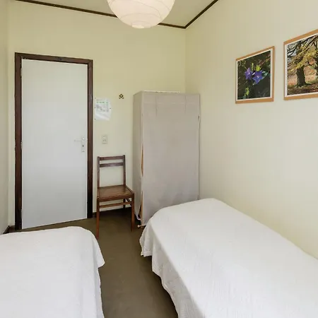 In With Private Garden *