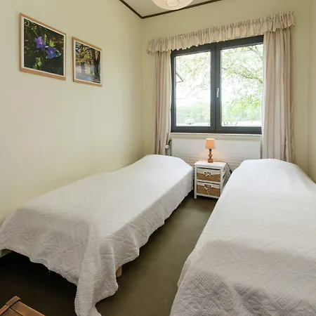 بيت للعطل In With Private Garden وايمس